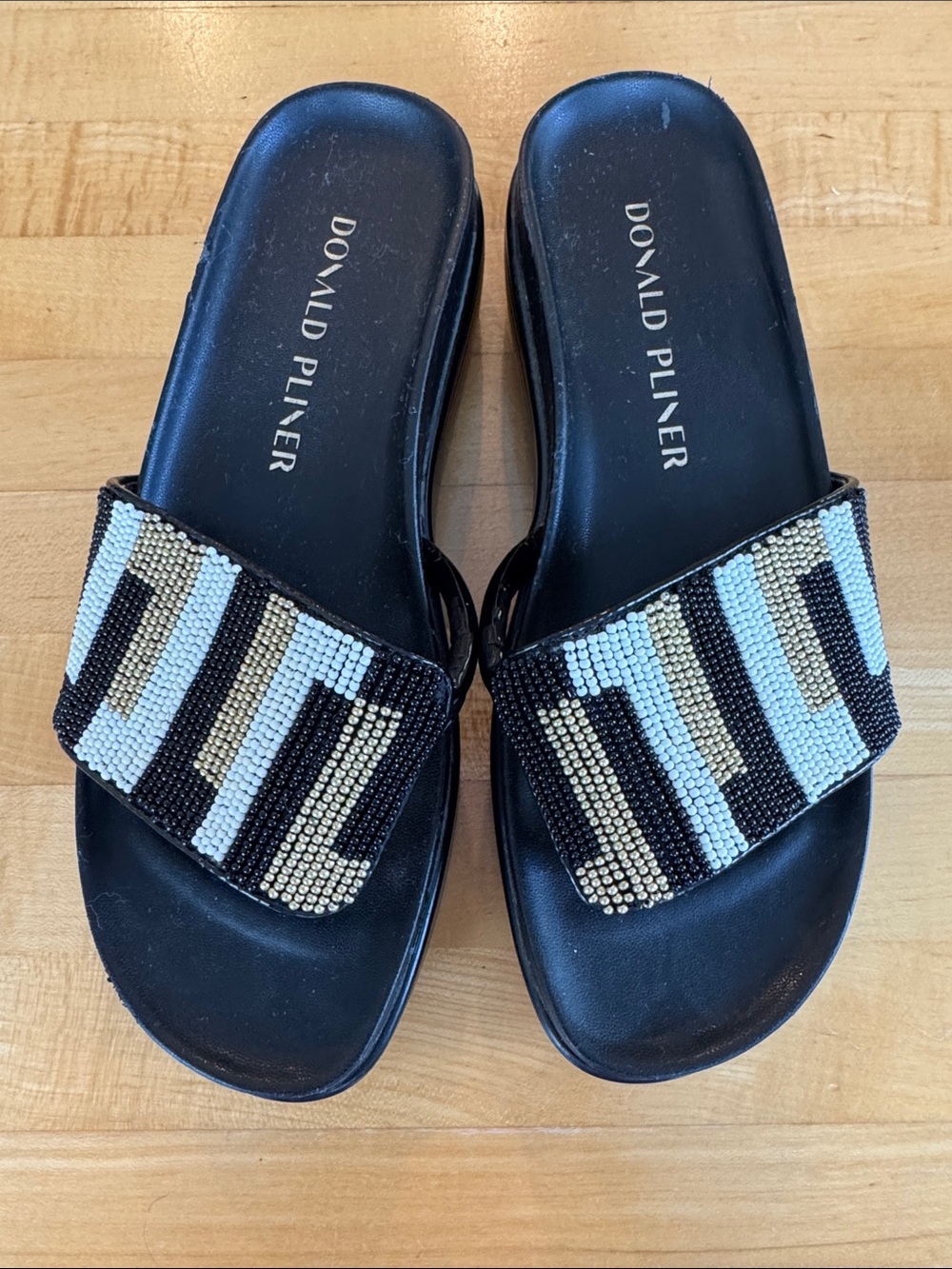Donald J. Pliner Black Slide Sandals size 5